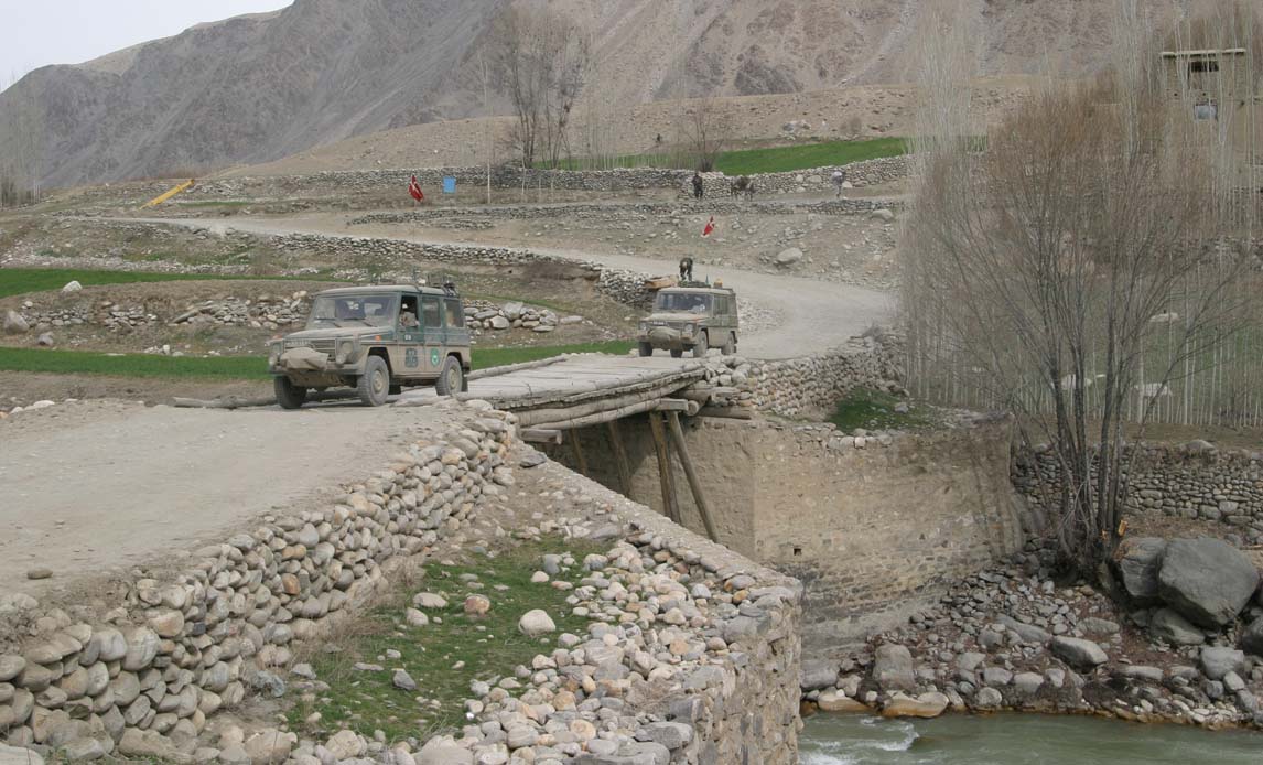 PRT Feyzabad hold 1 på patrulje.