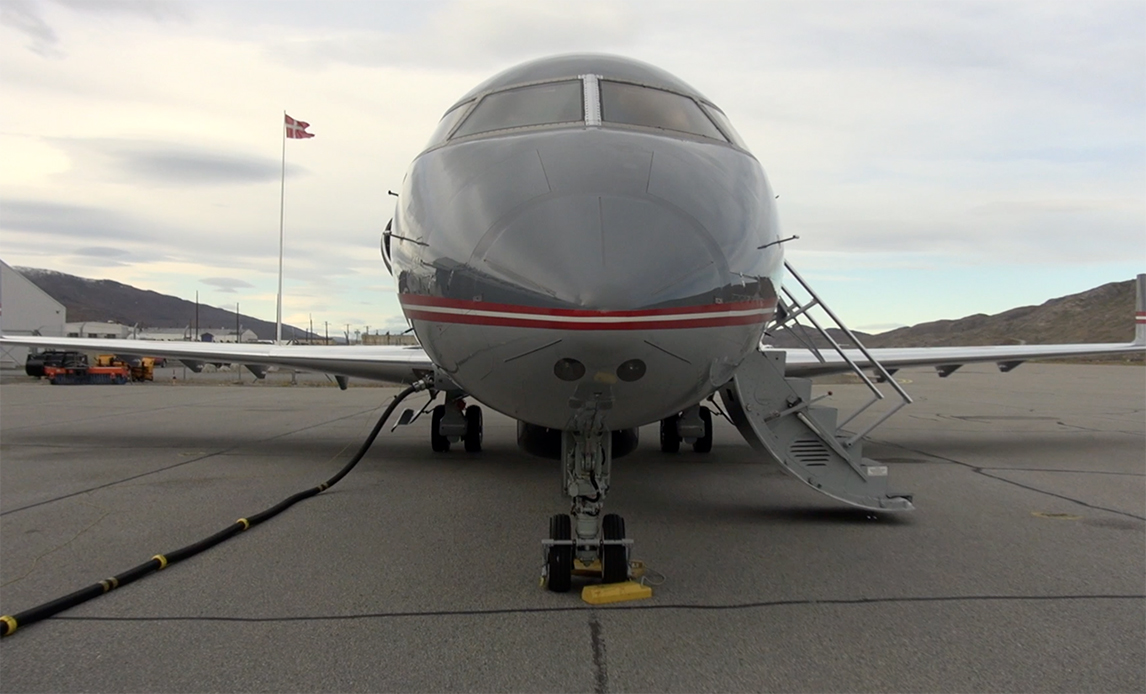 Challengerfly  i Grønland set forfra