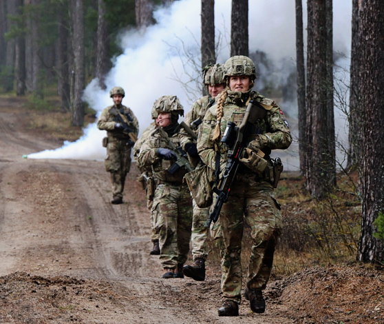 Danske soldater øver i Letland