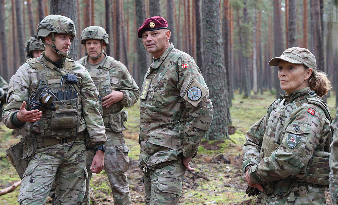 Forsvarschefen på besøg i Letland