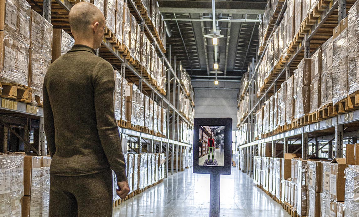 Soldat i bodyscanner