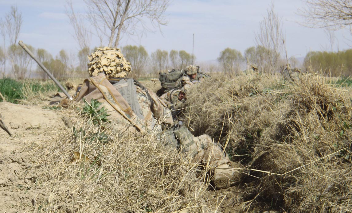 Danske soldater under beskydning ved Zumbelay 9. marts 2012.