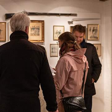 Besøgende i Livjæger Museet i Kastellet