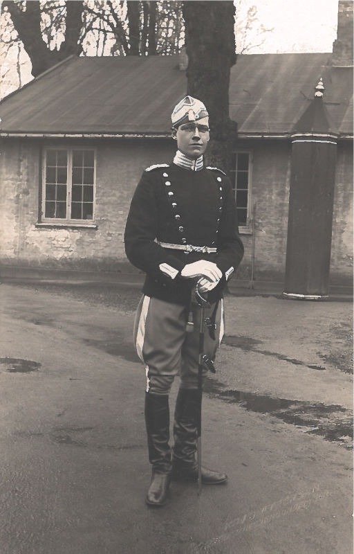 Fotografi af kaptajnløjtnant Sigurd Snerding