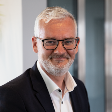 Portrætfoto af Jeppe Søndergaard Pedersen